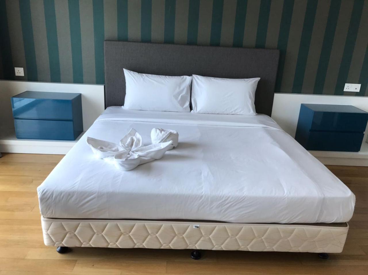 The Platinum Kuala Lumpur By Cozy White Lejlighed Eksteriør billede