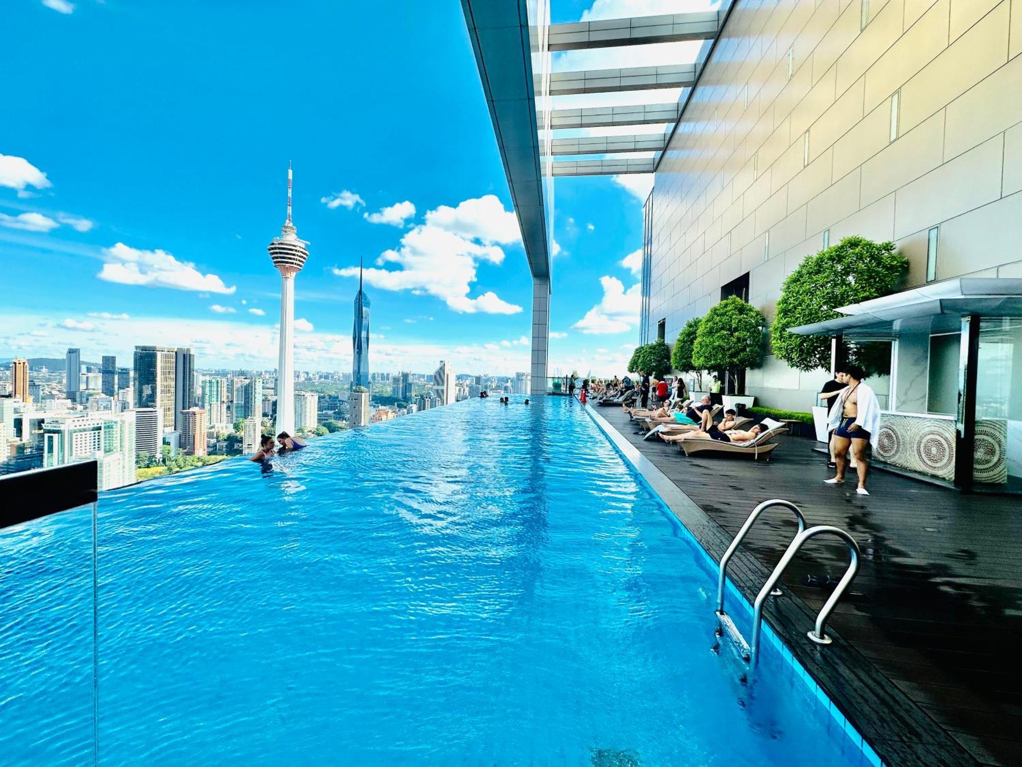 The Platinum Kuala Lumpur By Cozy White Lejlighed Eksteriør billede